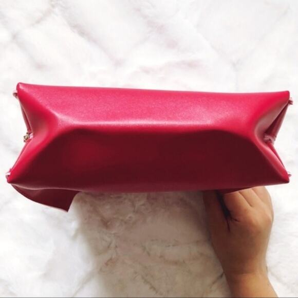 Shiseido Fuchsia Makeup Bag - Picture 2 of 6